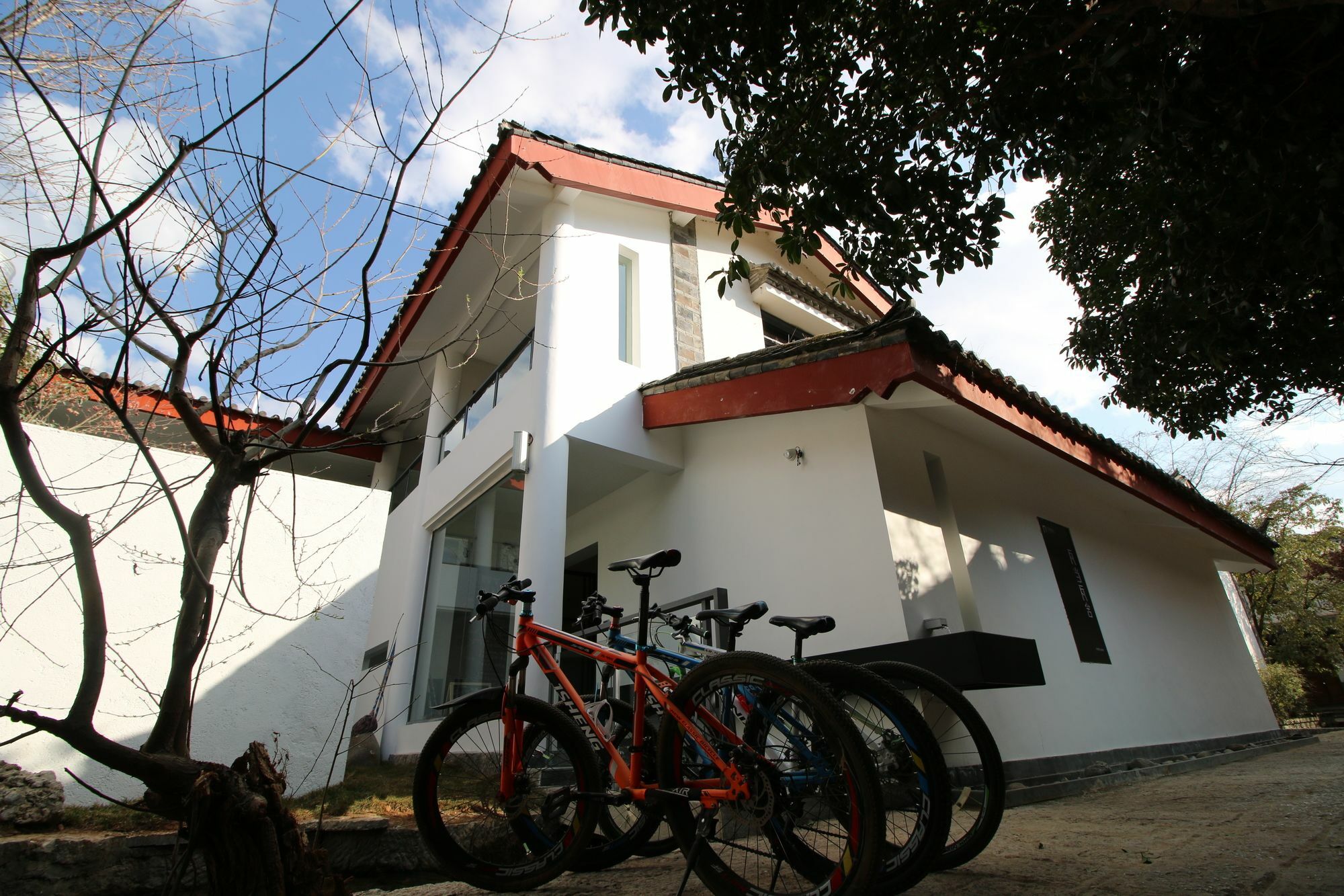Lijiang Shuhe Travelling Hotel Exterior photo